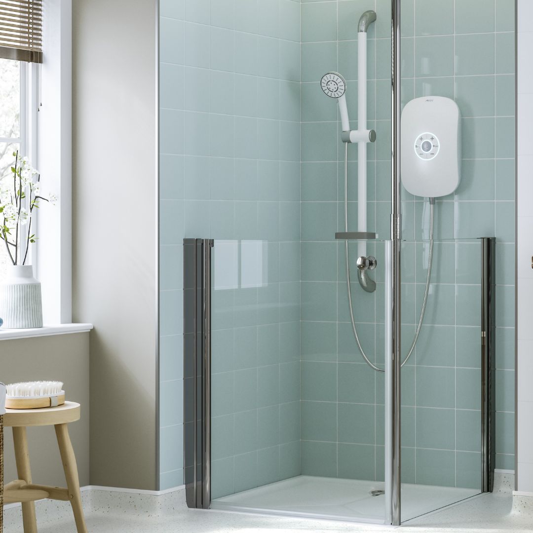 AKW Larenco Corner Half Height Shower Door